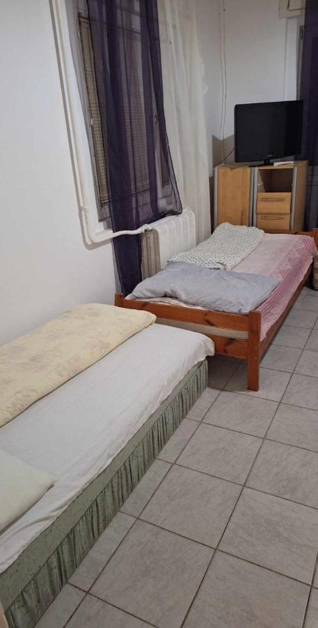 Pihenes A Malomtonal Privat Berlemeny Guest House Tapolca Eksteriør bilde